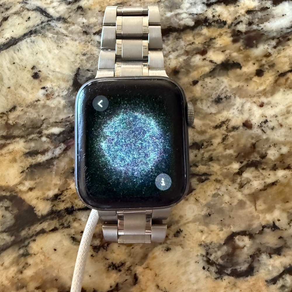 Apple Watch Series 4 40mm GPS